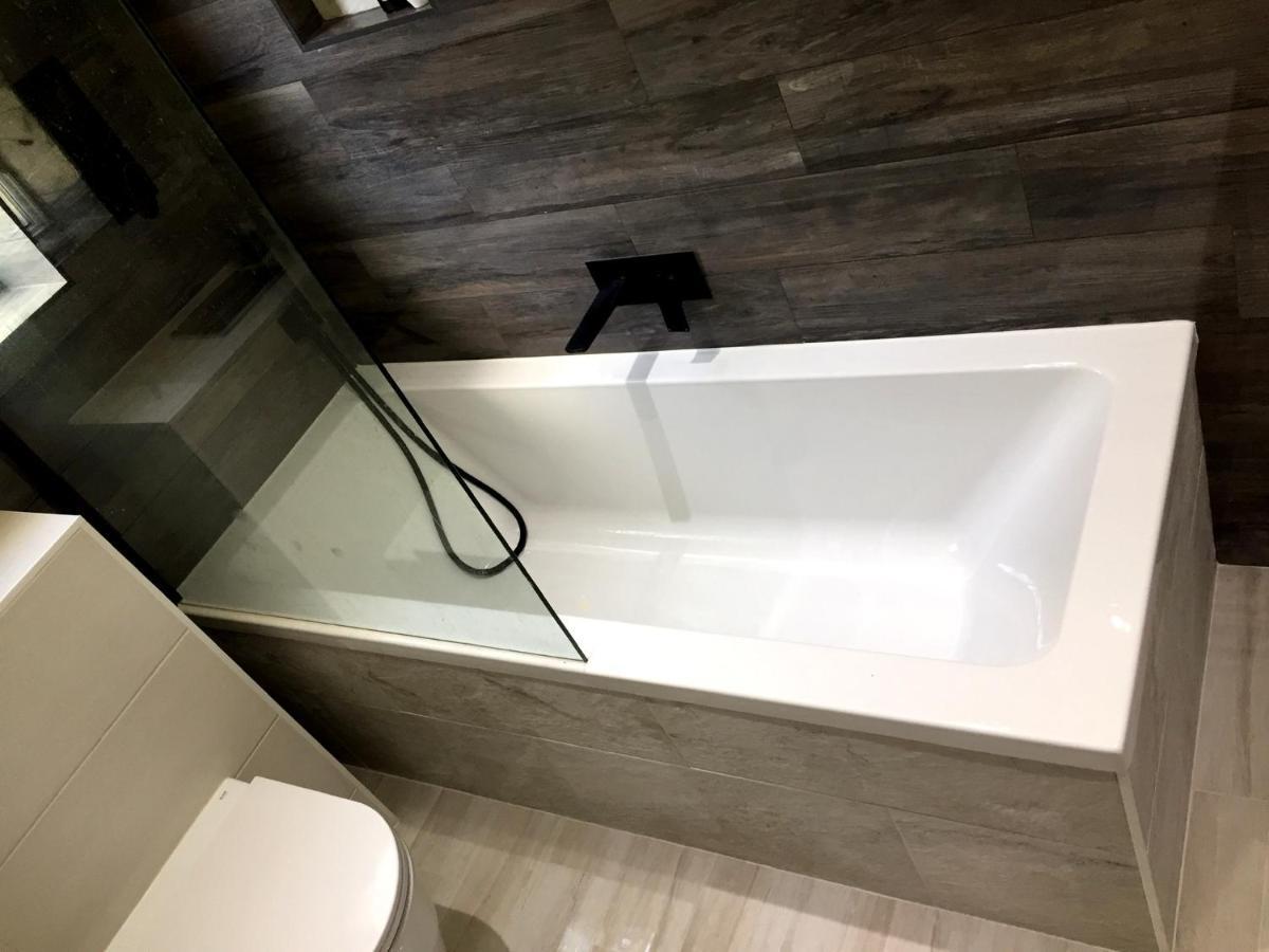 Spacious Double Bedrooms Sharing New Bathroom, En-Suite Option Available, Kings Lynn King's Lynn Eksteriør billede